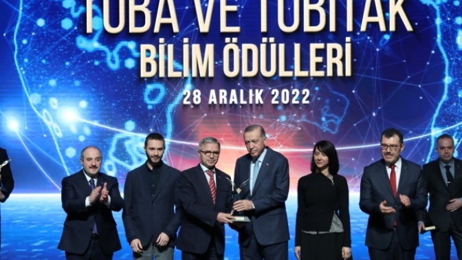 TÜBİTAK’ın 2022 Yılı Ödülleri Sahiplerini Buldu